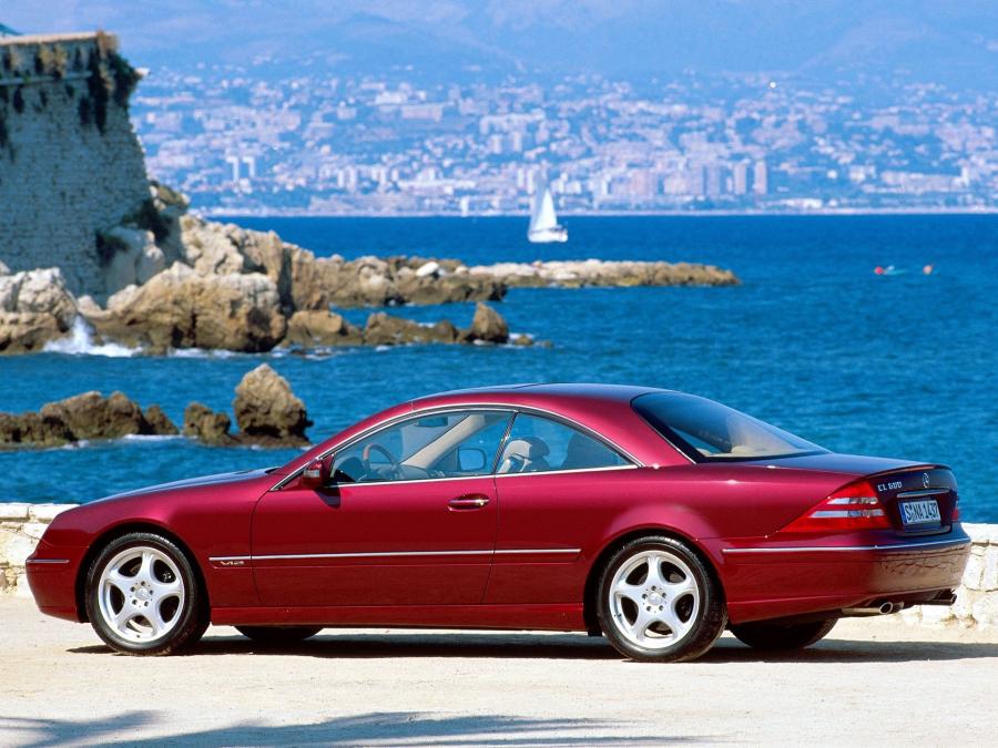  Mercedes-Benz CL600 1999 года  (фото 9 из 21)